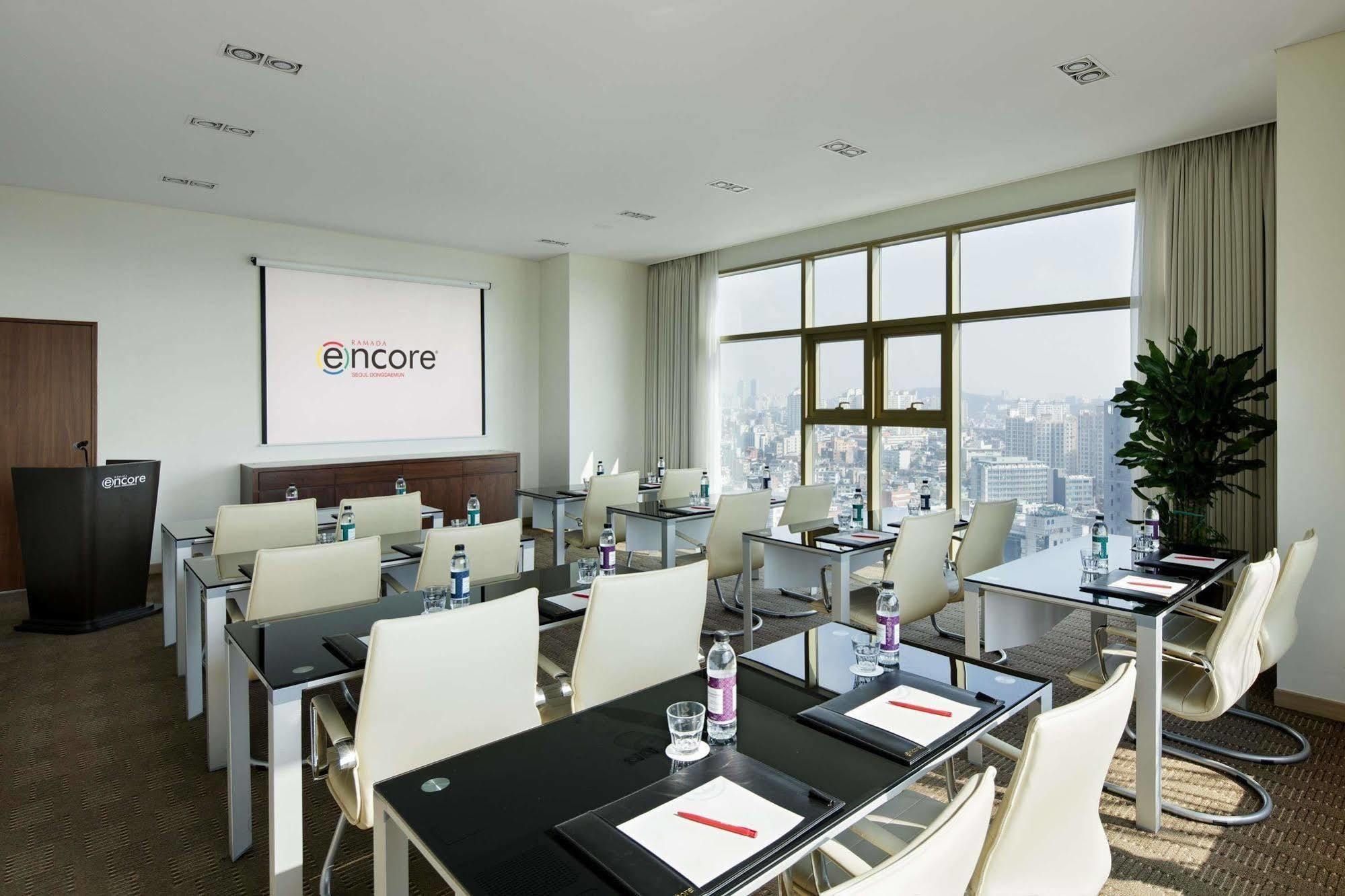 Ramada Encore By Wyndham Seoul Dongdaemun Buitenkant foto